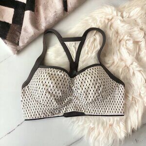 Vicroria's Secret Angel VSX Sports Bra Medium Support Women's 32D